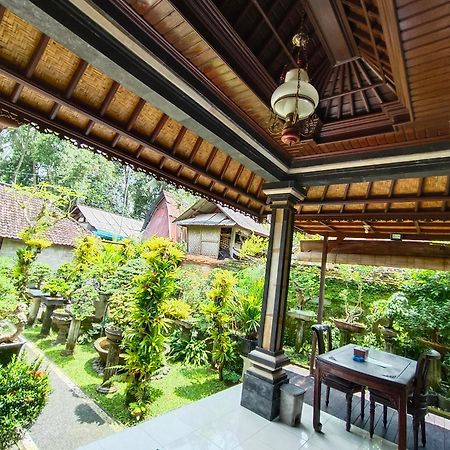 Rumah Keluarga Bali Ubud Esterno foto